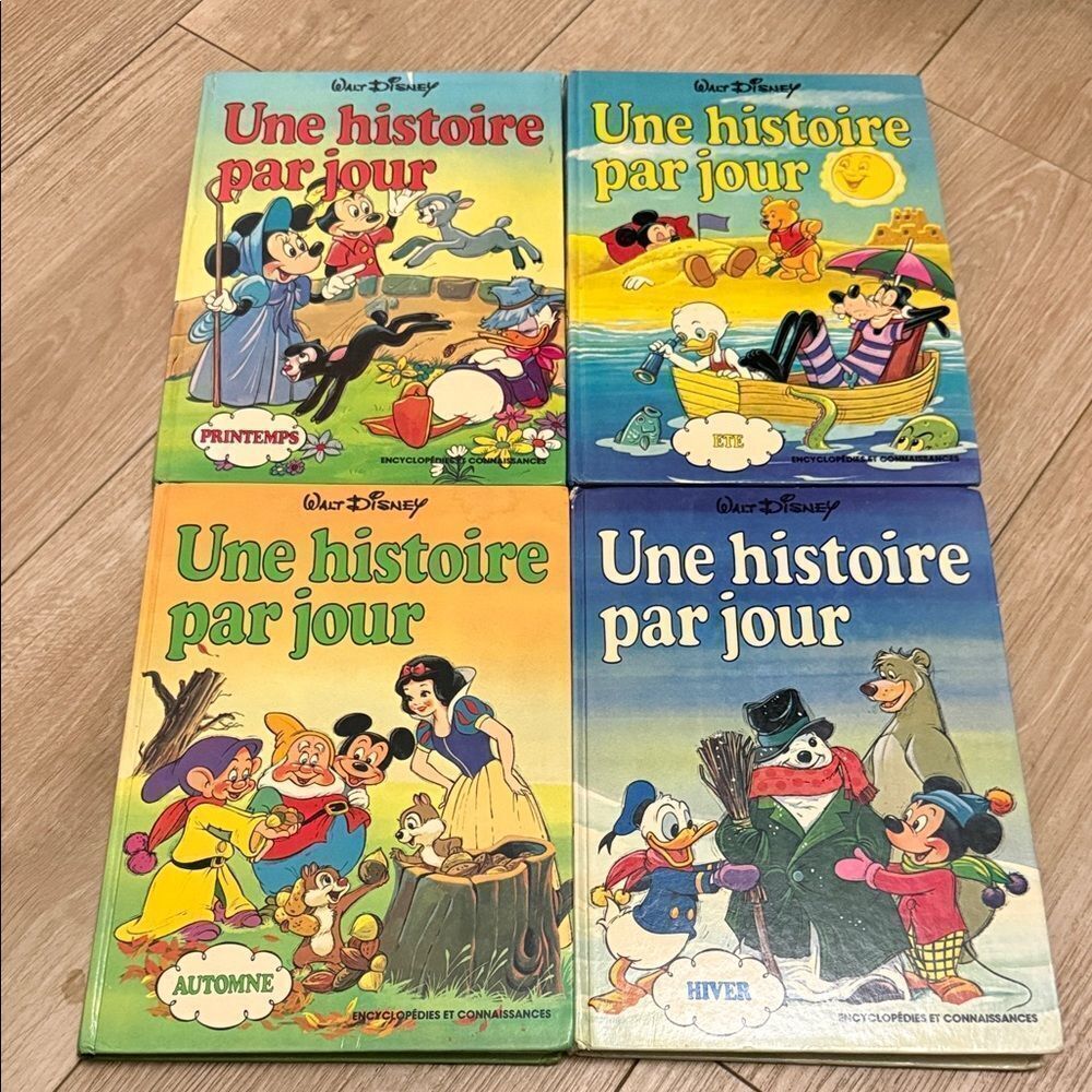 Disney Colorful Storybook Collection des quatre saisons